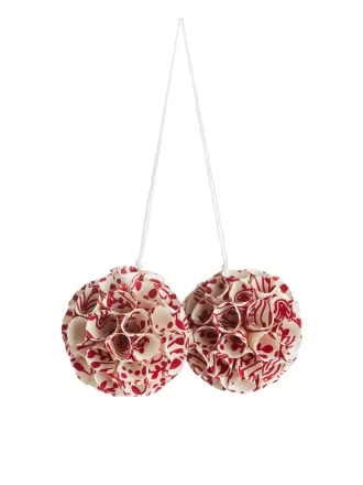 A World of Craft Paper Ornaments Set of 2