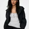 Ballerina-Neckline Top