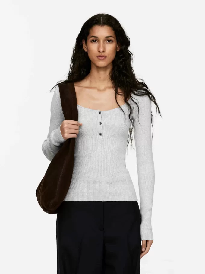 Ballerina-Neckline Top