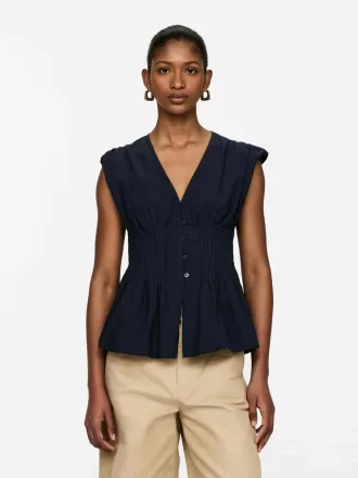 Bubble-Hem Pintuck Top Bubble-Hem Pintuck Top