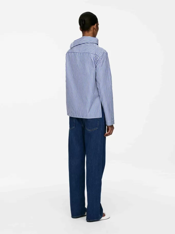 Fold-Collar Blouse