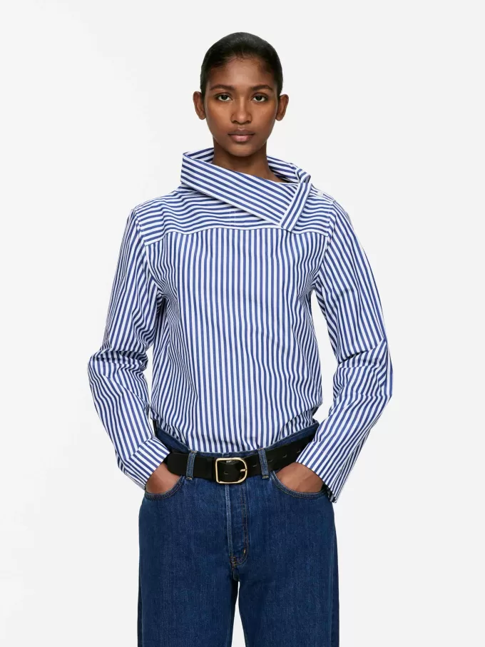 Fold-Collar Blouse