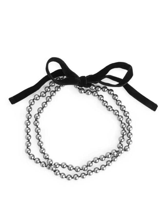 Glass Bead Velvet Necklace