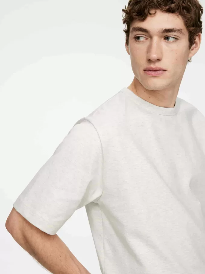 Heavy Weight T-Shirt Heavy Weight T-Shirt