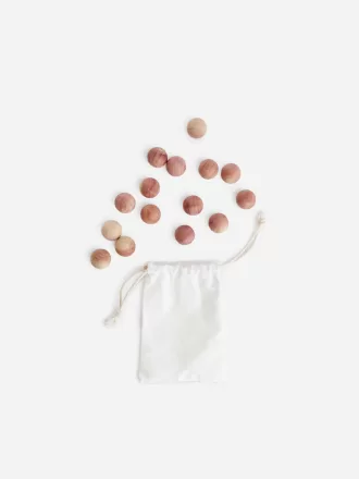 Iris Hantverk Cedar Balls