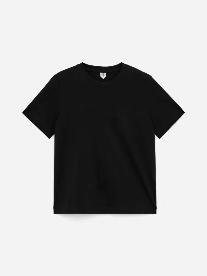 LILY Lightweight T-Shirt LILY Lightweight T-Shirt