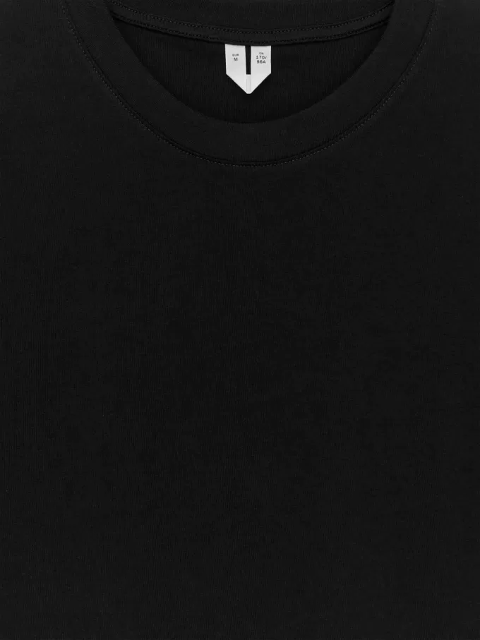 LILY Lightweight T-Shirt LILY Lightweight T-Shirt