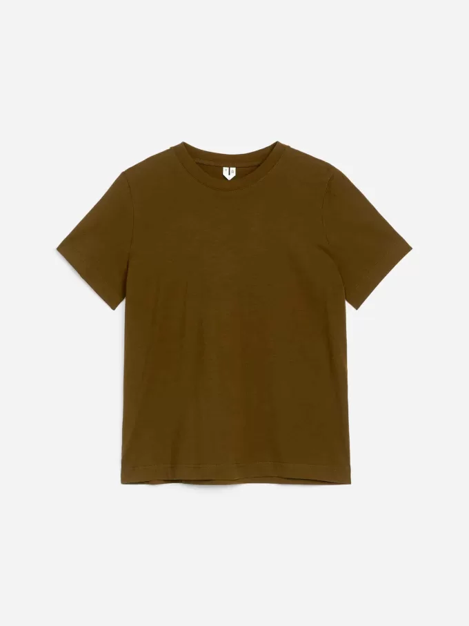 LILY Lightweight T-Shirt LILY Lightweight T-Shirt