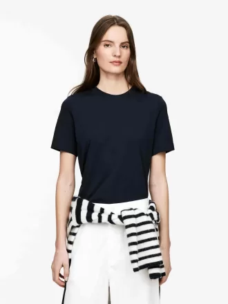 LILY Lightweight T-Shirt