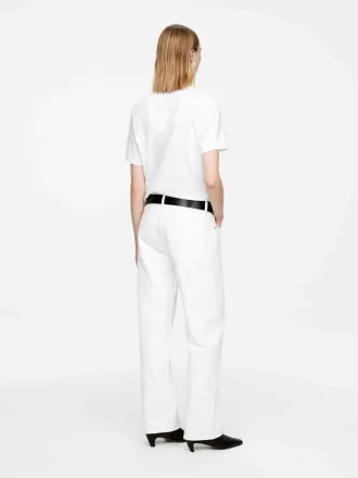 LILY Lightweight T-Shirt LILY Lightweight T-Shirt