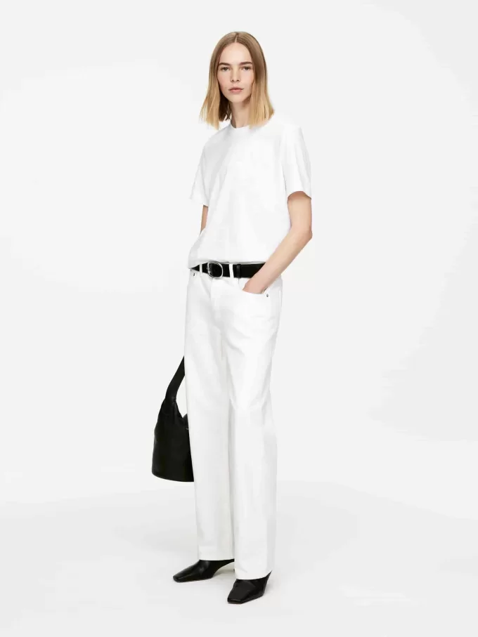 LILY Lightweight T-Shirt