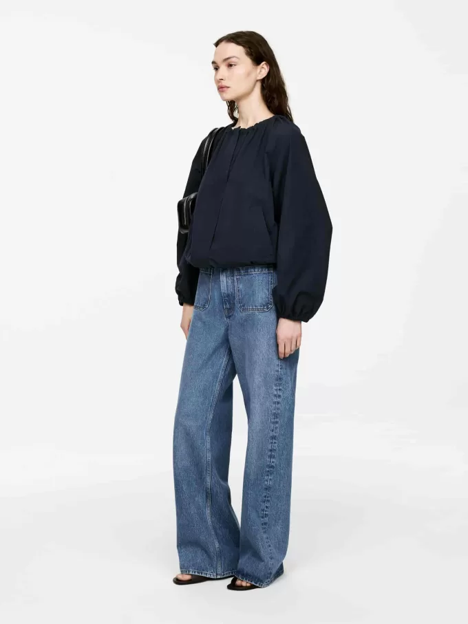 LUPINE Flared Jeans