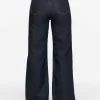 LUPINE Flared Jeans