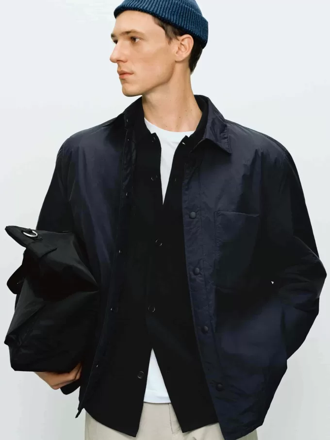 Lightweight T-Shirt Lightweight T-Shirt