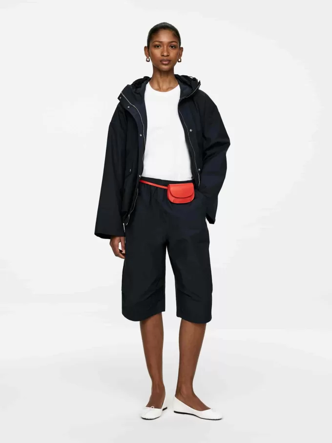 Long-Sleeved T-Shirt Long-Sleeved T-Shirt