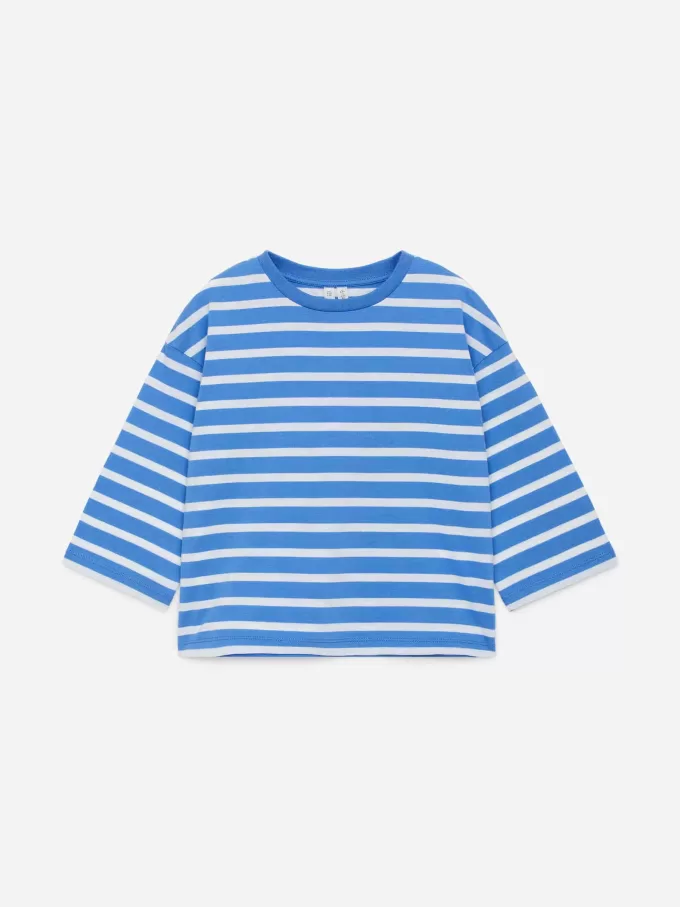 Long-Sleeved T-Shirt Long-Sleeved T-Shirt