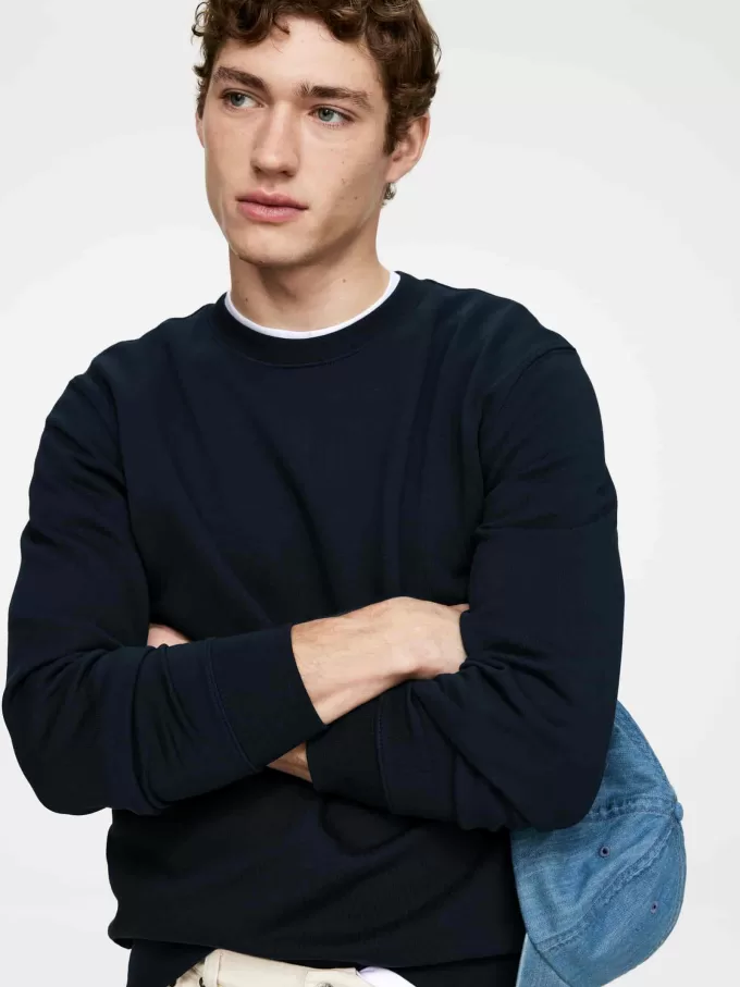 Mid-Weight Sweatshirt