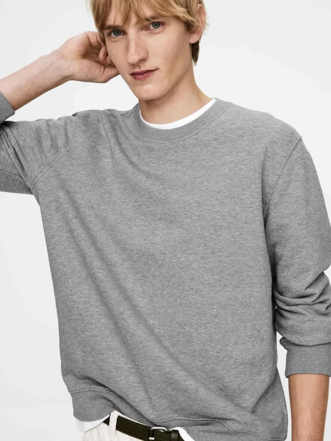 Mid-Weight Sweatshirt