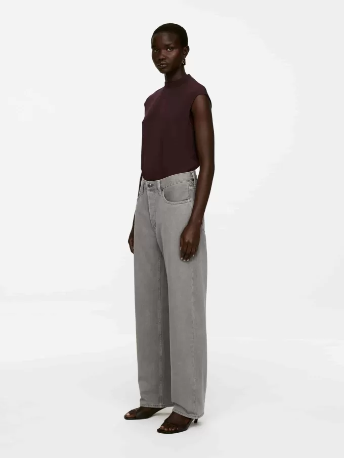 Mock-Neck Sleeveless Top