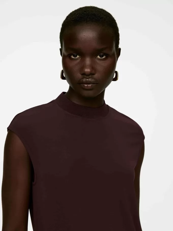 Mock-Neck Sleeveless Top