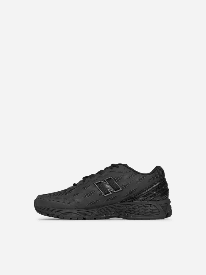 New Balance 1906W Phantom Fit Trainers New Balance 1906W Phantom Fit Trainers