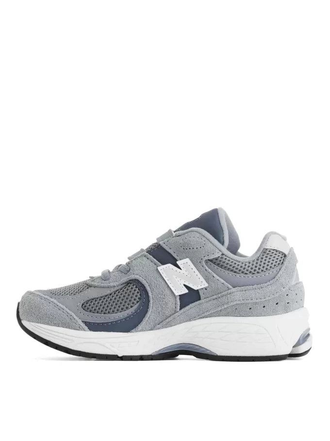 New Balance 2002 Youth Trainers
