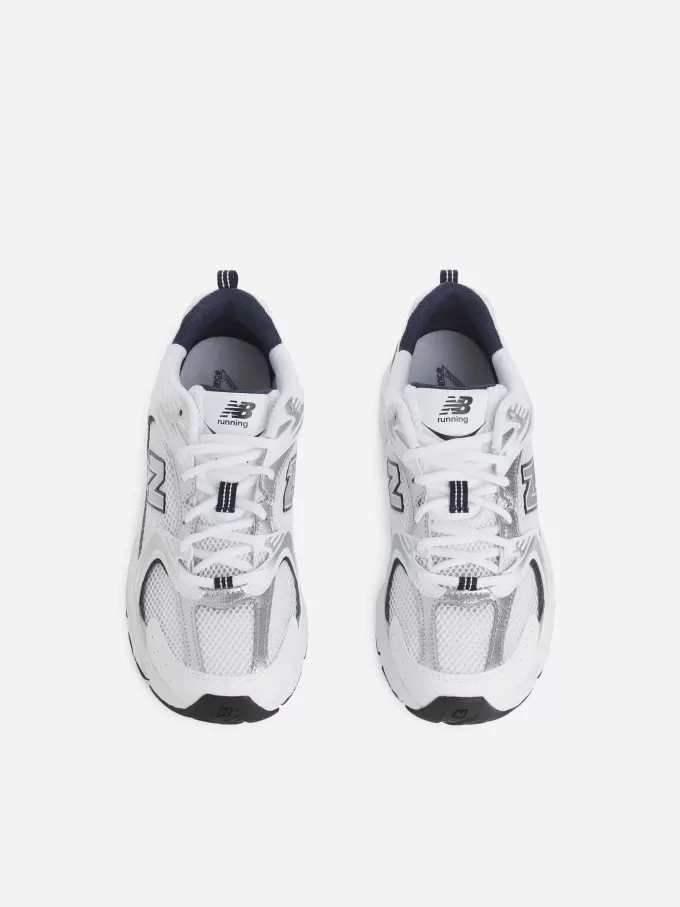 New Balance 530 Trainers