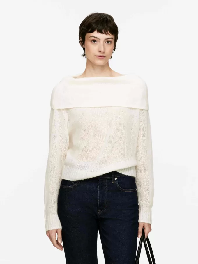 Off-Shoulder Jumper