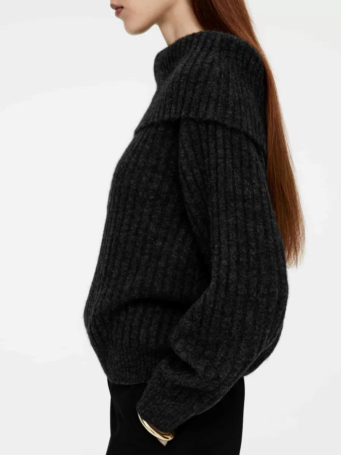 Off-Shoulder Rib Jumper Off-Shoulder Rib Jumper