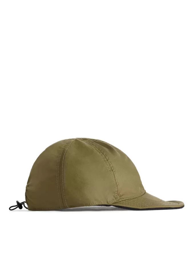 Reversible Nylon Cap