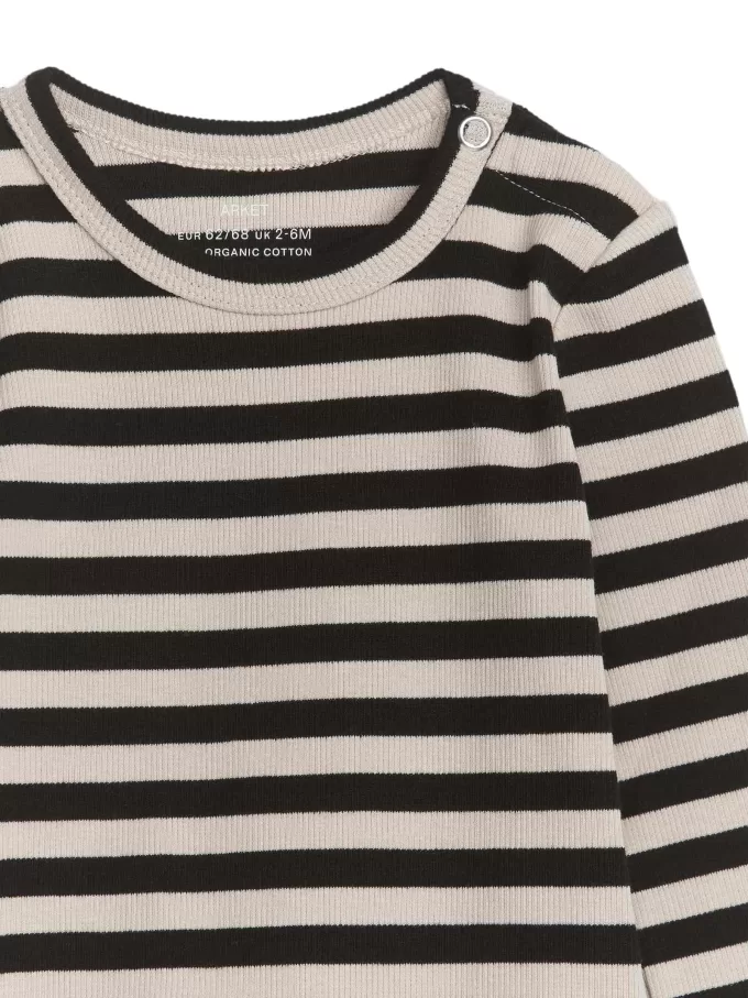 Ribbed Long-Sleeve Bodysuit Ribbed Long-Sleeve Bodysuit