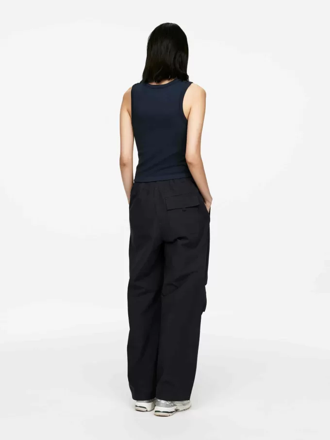 Ribbed Seamless Tank Top