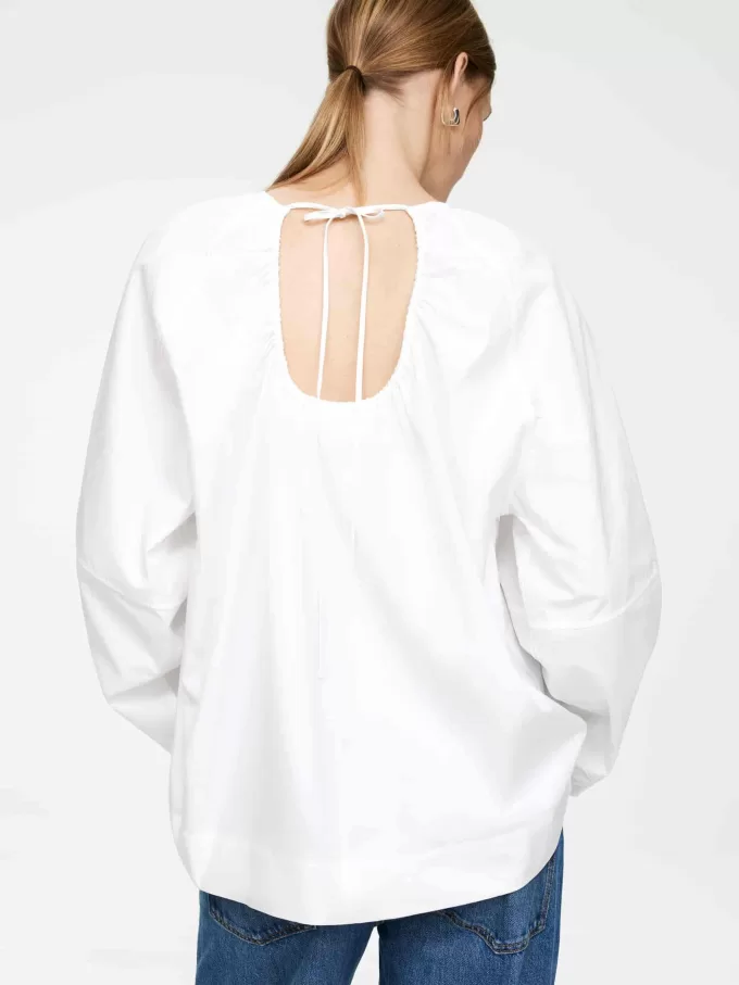 Scoop-Back Blouse