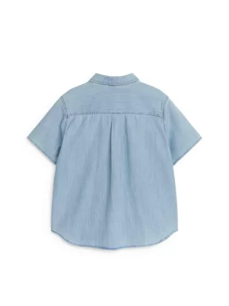 Short-Sleeve Denim Shirt