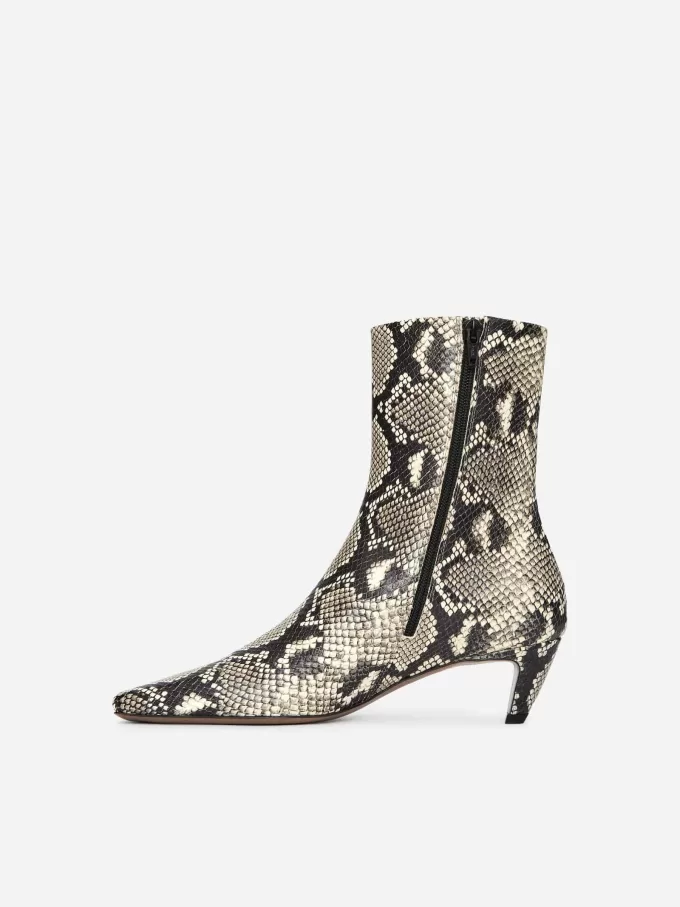 Square-Toe Ankle Boots Square-Toe Ankle Boots