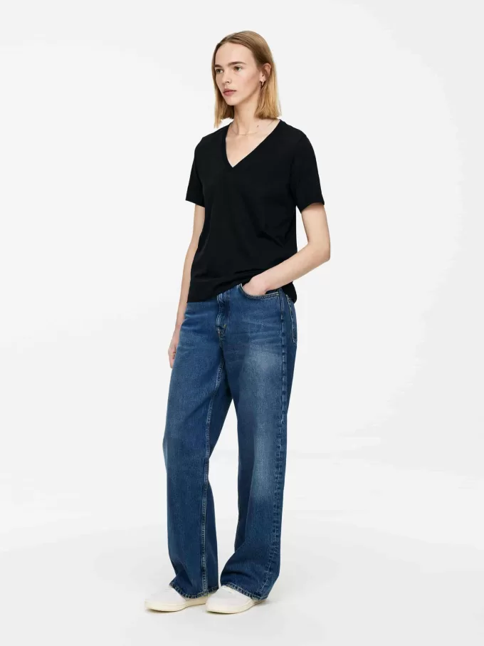 V-Neck T-Shirt V-Neck T-Shirt