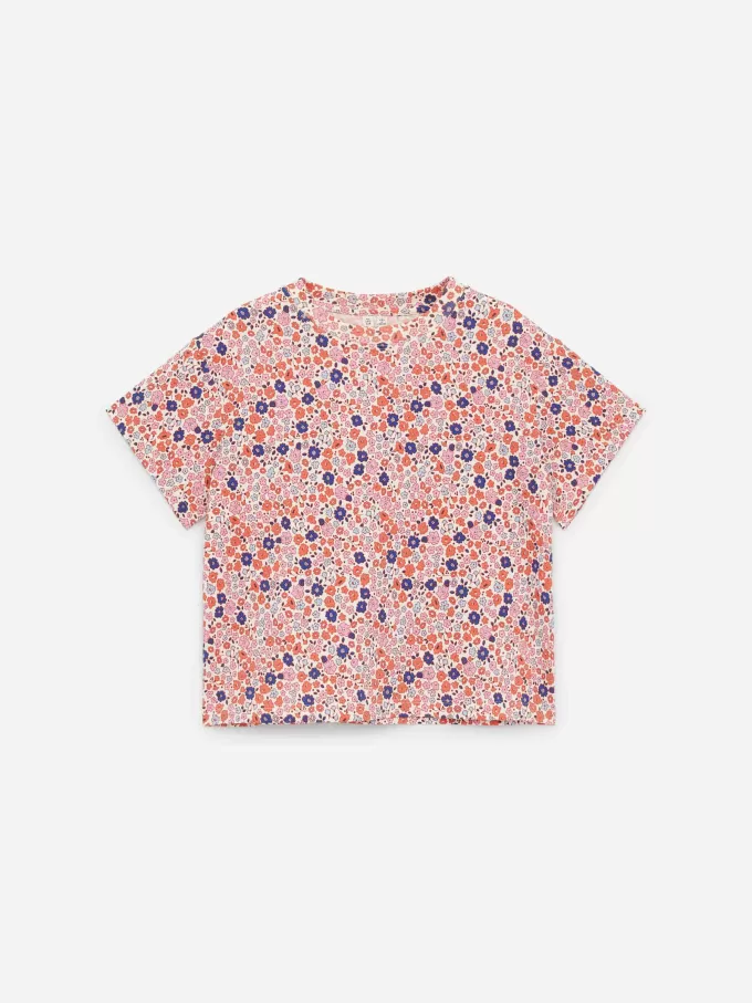 Wide-Fit T-Shirt Wide-Fit T-Shirt