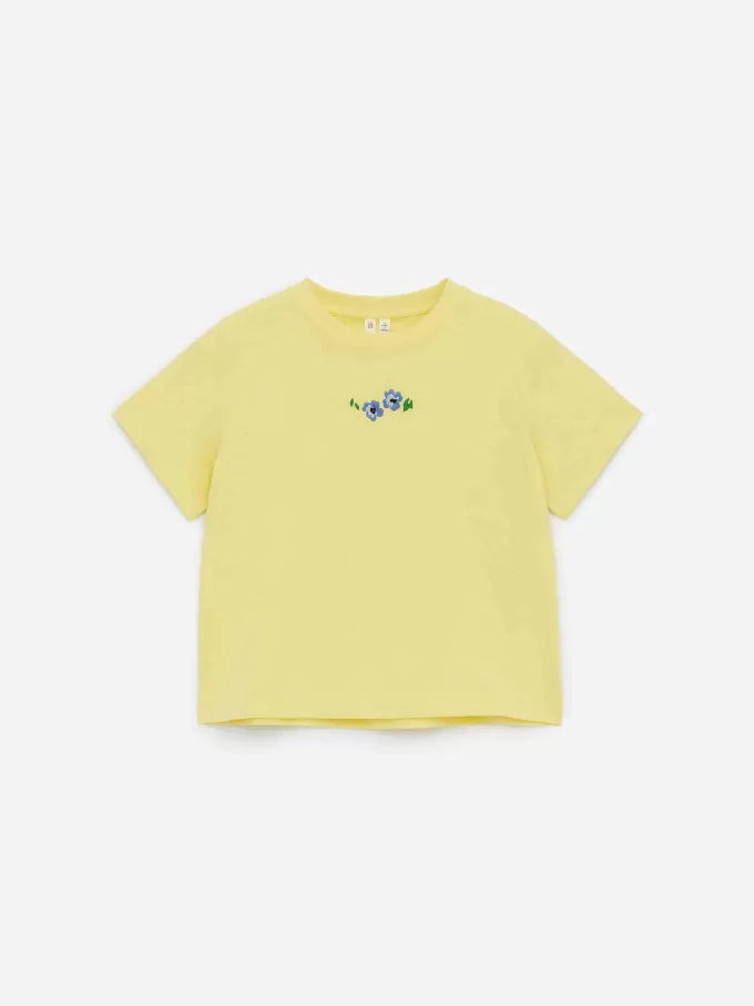 Wide-Fit T-Shirt Wide-Fit T-Shirt