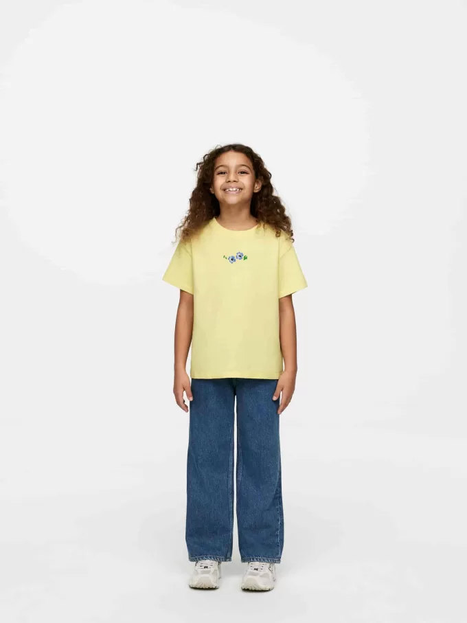 Wide-Fit T-Shirt Wide-Fit T-Shirt