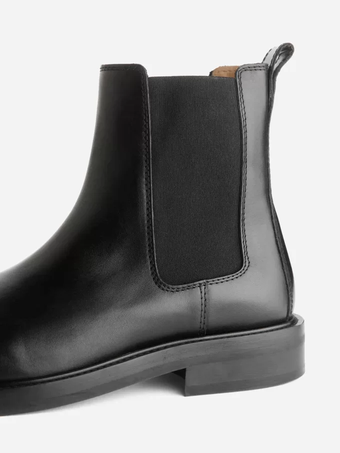 Leather Chelsea Boots