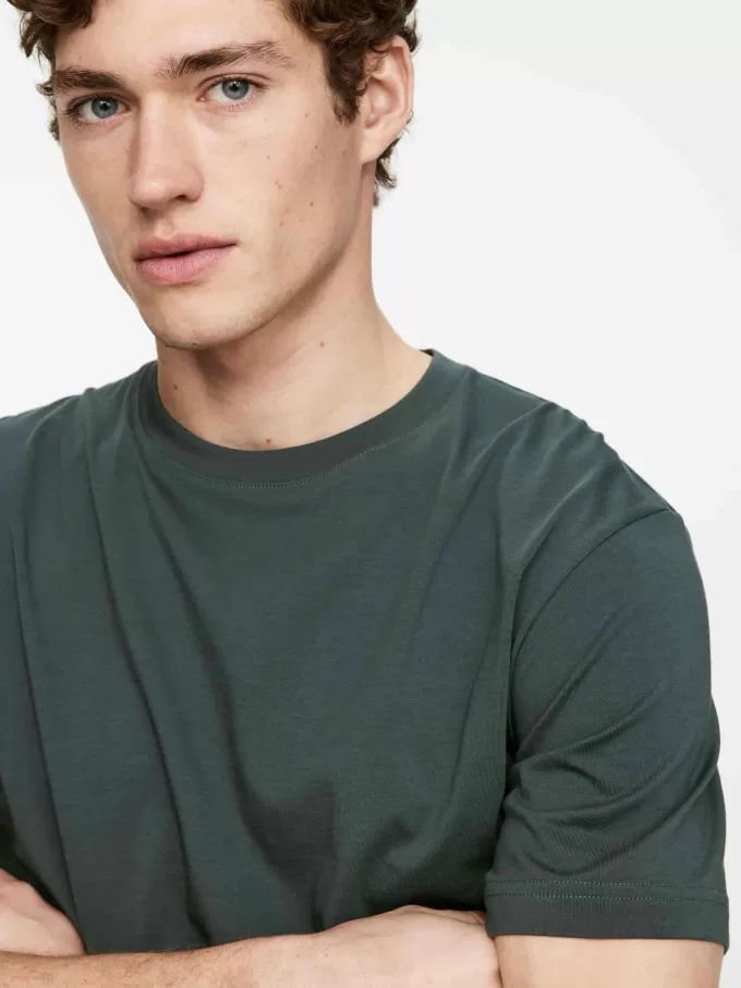 Lightweight T-Shirt