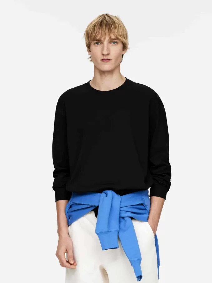 Long-Sleeve T-Shirt Long-Sleeve T-Shirt