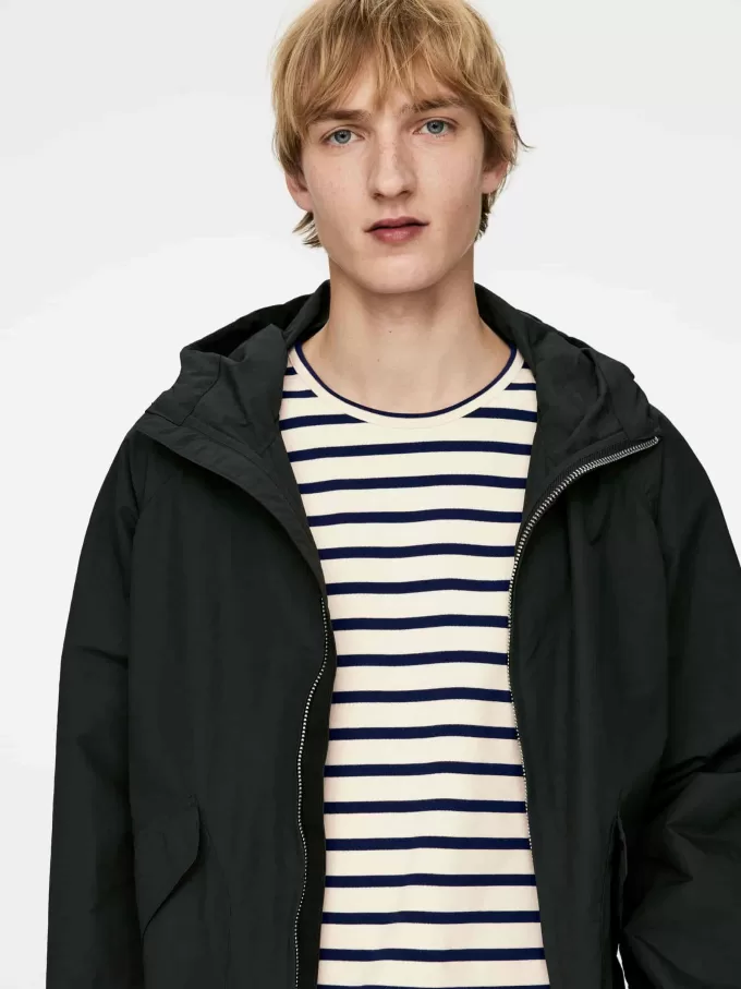 Long-Sleeve T-Shirt