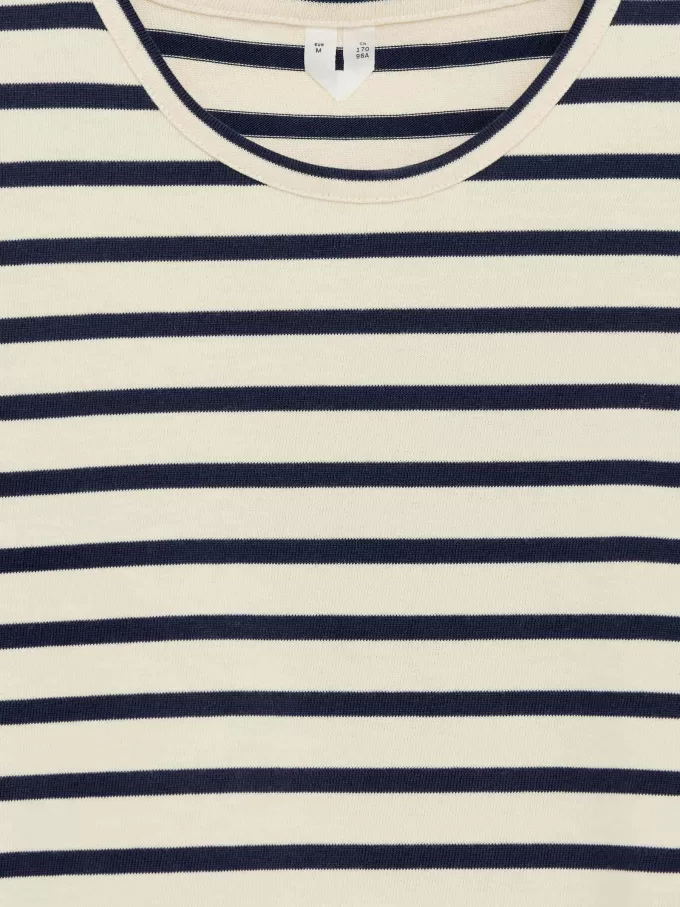Long-Sleeve T-Shirt
