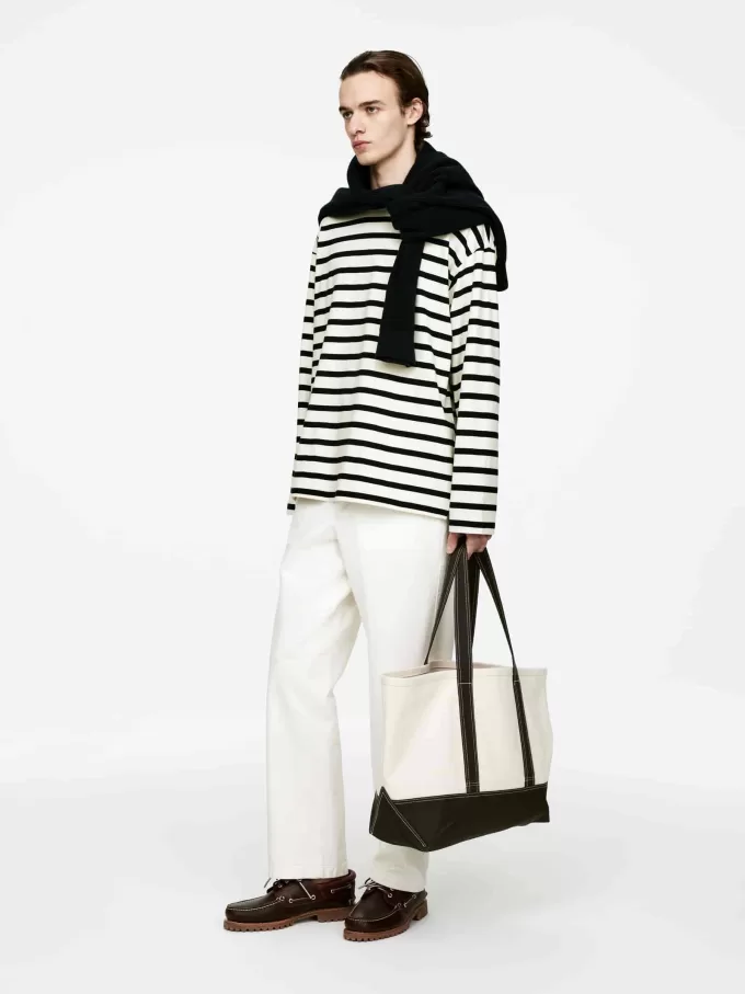 Long-Sleeved T-Shirt