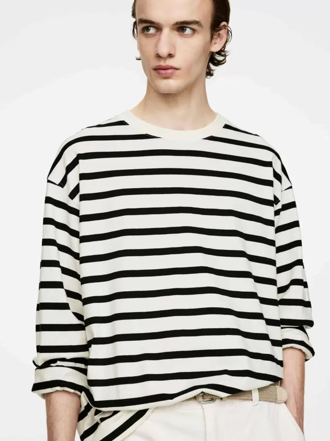 Long-Sleeved T-Shirt