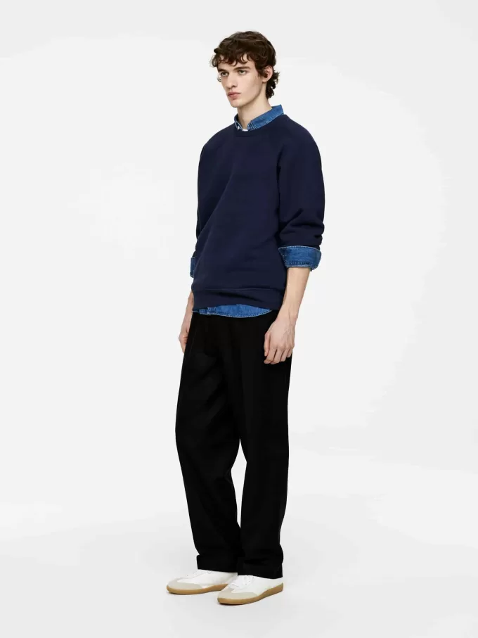 Loose-Fit Sweatshirt