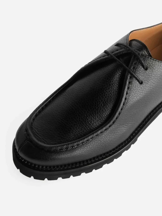 Moc-Toe Leather Shoes