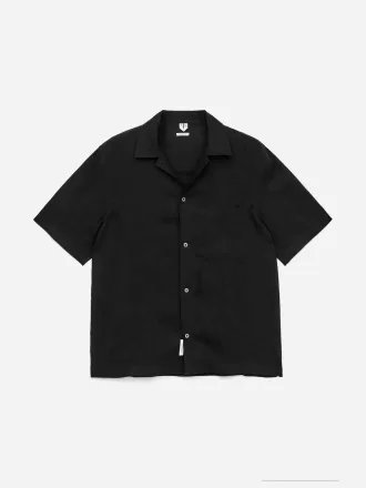 Short-Sleeve Linen Shirt