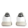 Veja V-10 Trainers